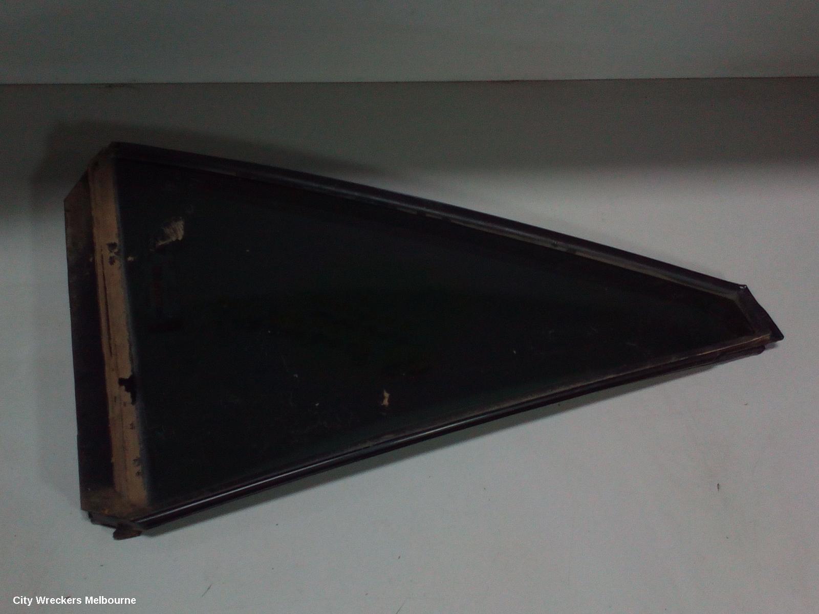 SUBARU OUTBACK 2017 Right Rear 1/4 Door Glass