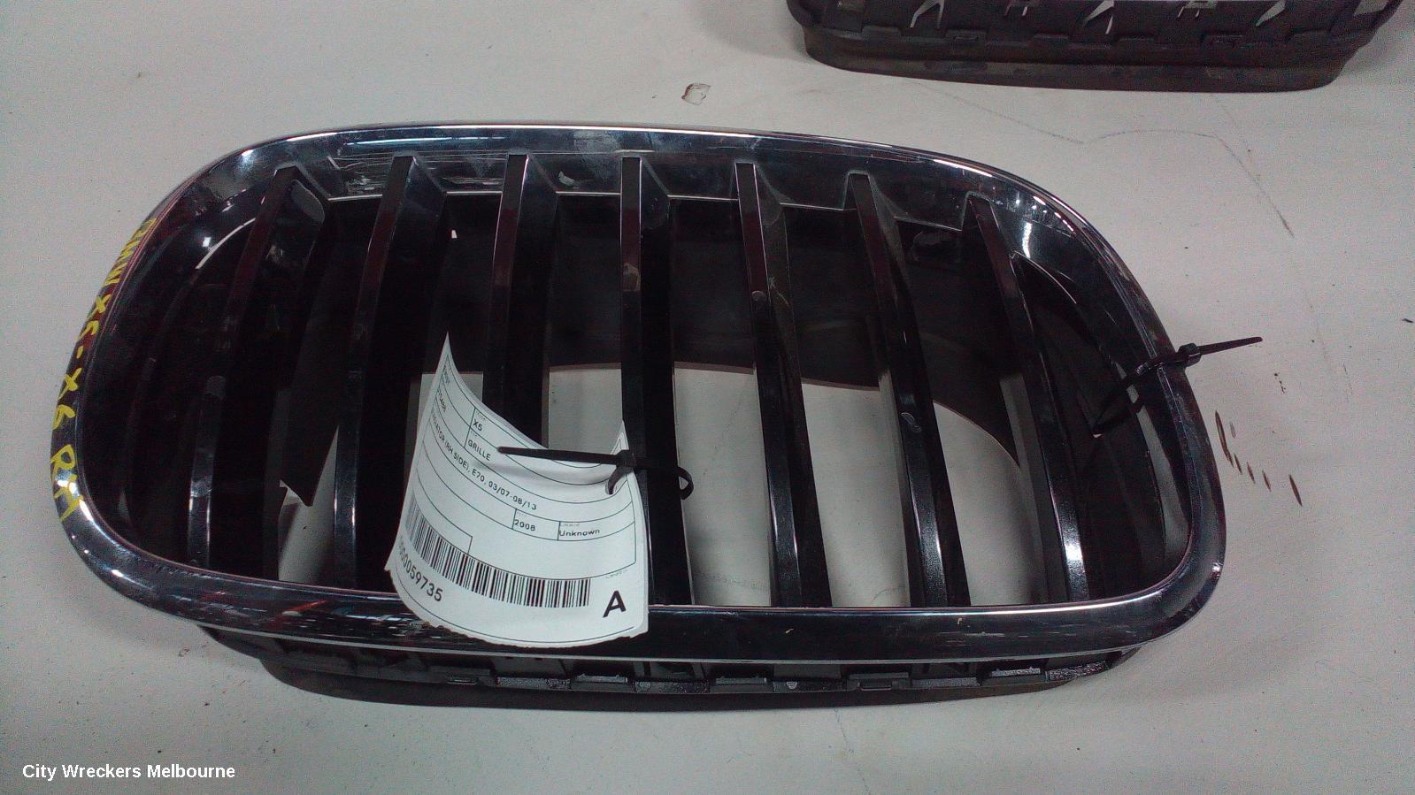 BMW X5 2008 Grille