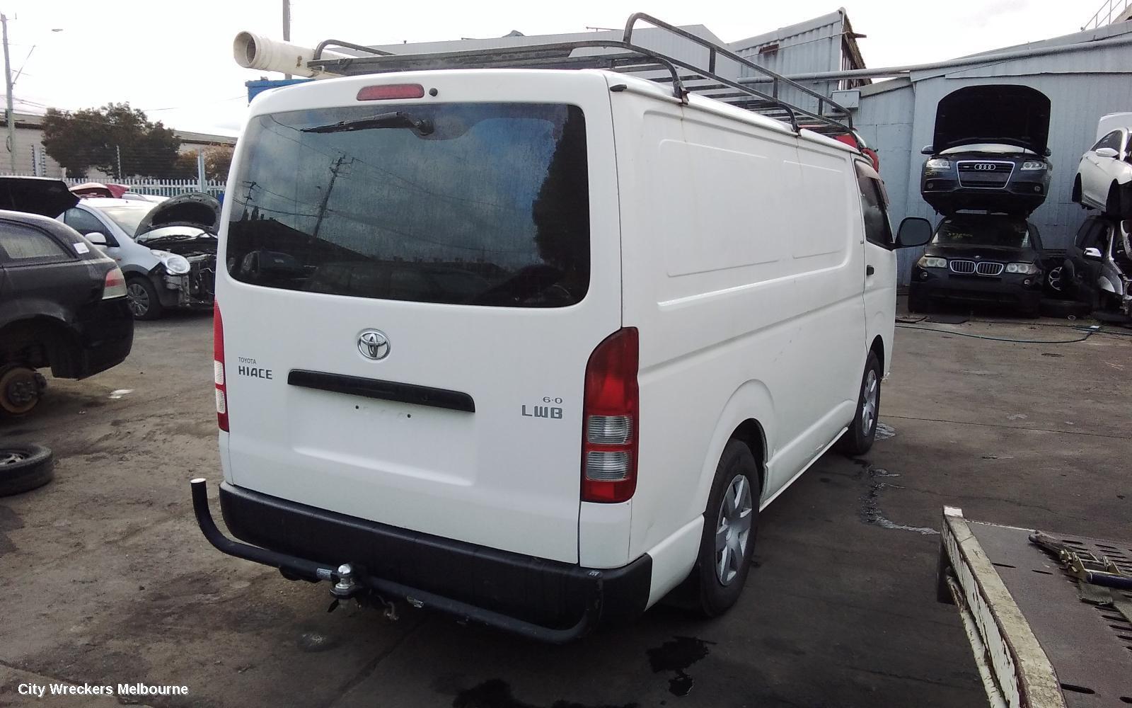 TOYOTA HIACE 2005 Cargo Barrier