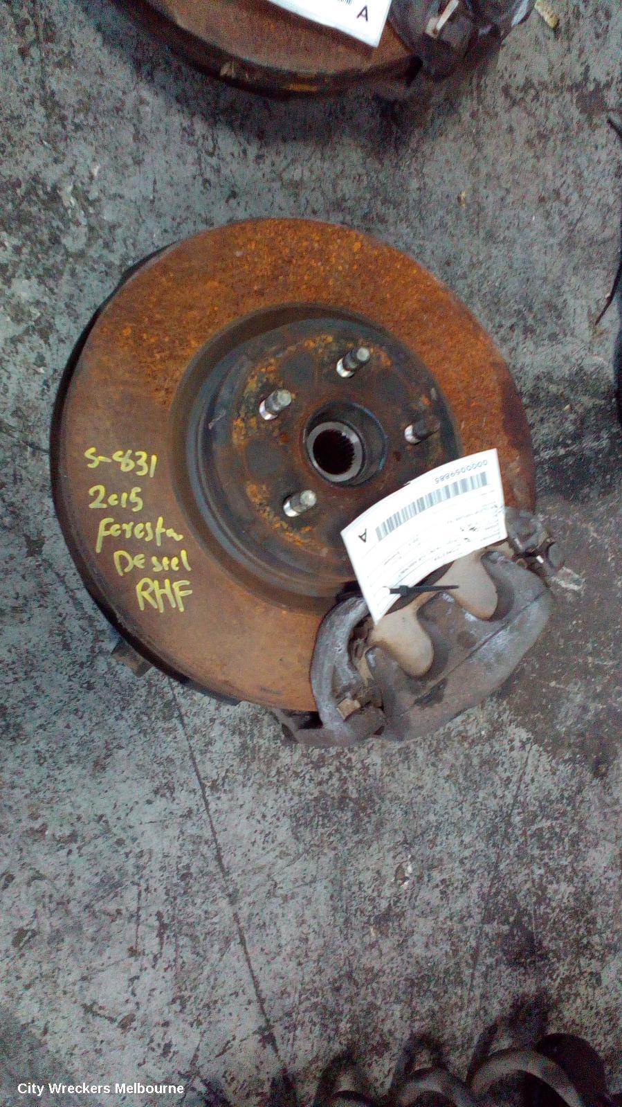 SUBARU FORESTER 2015 Right Front Hub Assembly