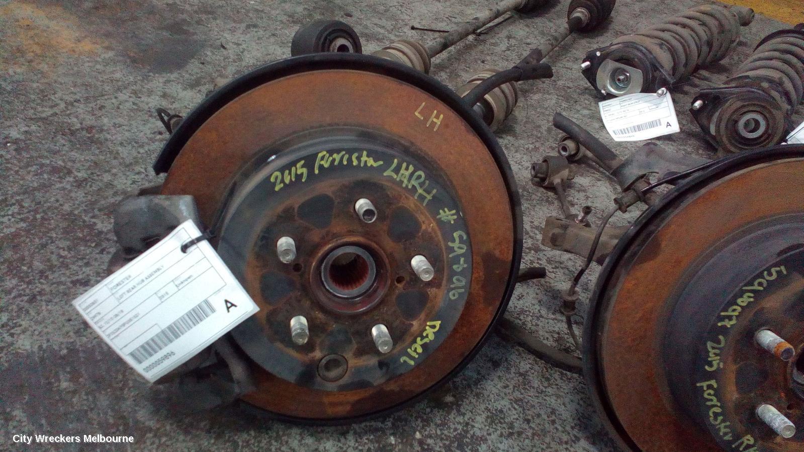 SUBARU FORESTER 2015 Left Rear Hub Assembly