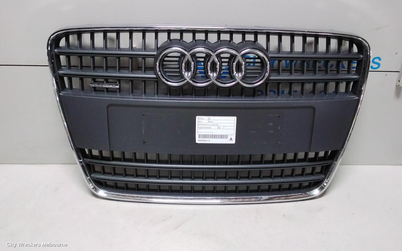 AUDI Q7 2008 Grille