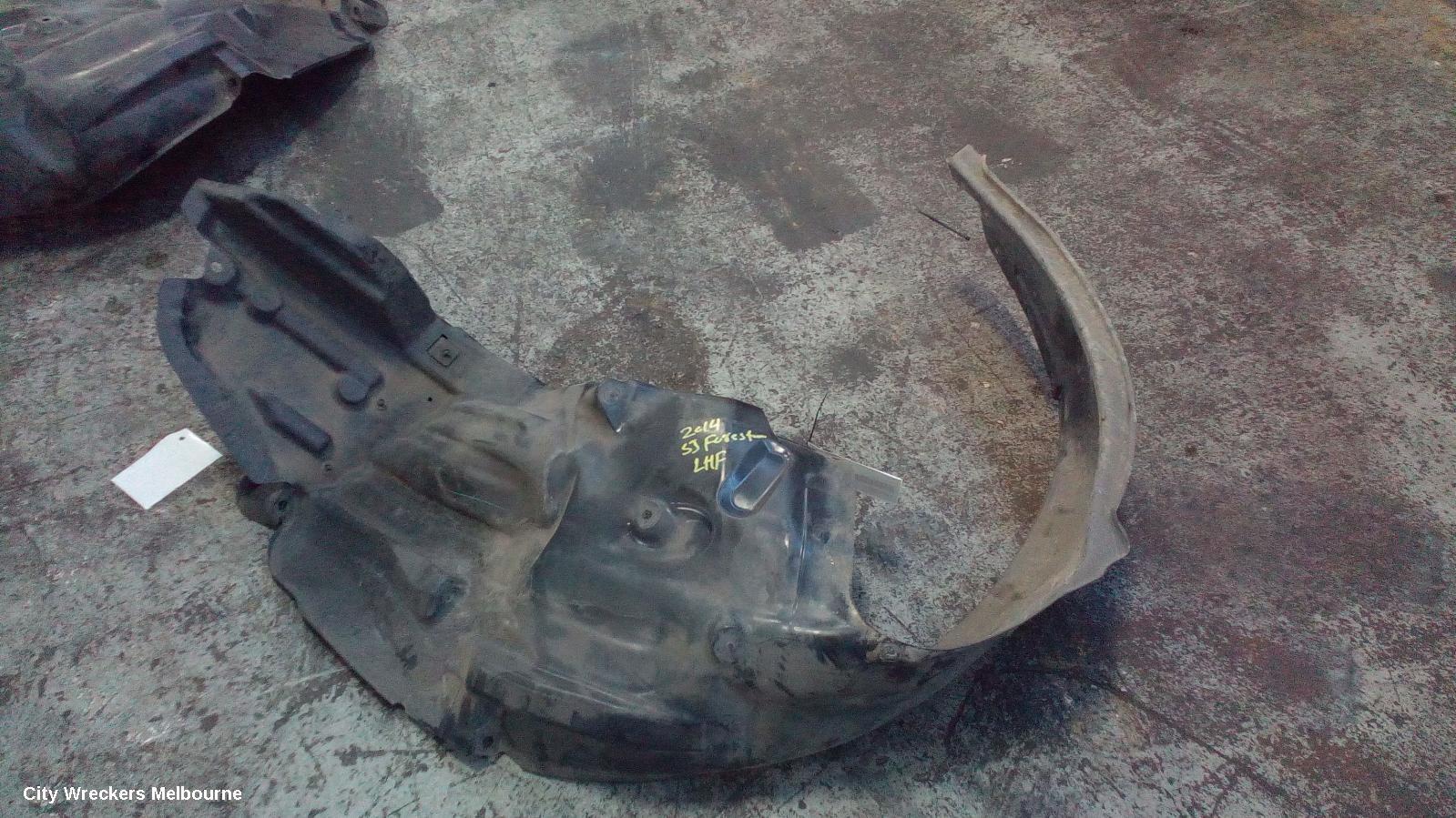 SUBARU FORESTER 2014 Left Guard Liner