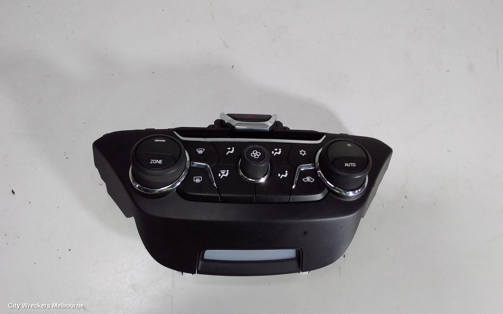 HOLDEN COMMODORE 2014 Heater/Ac Controls
