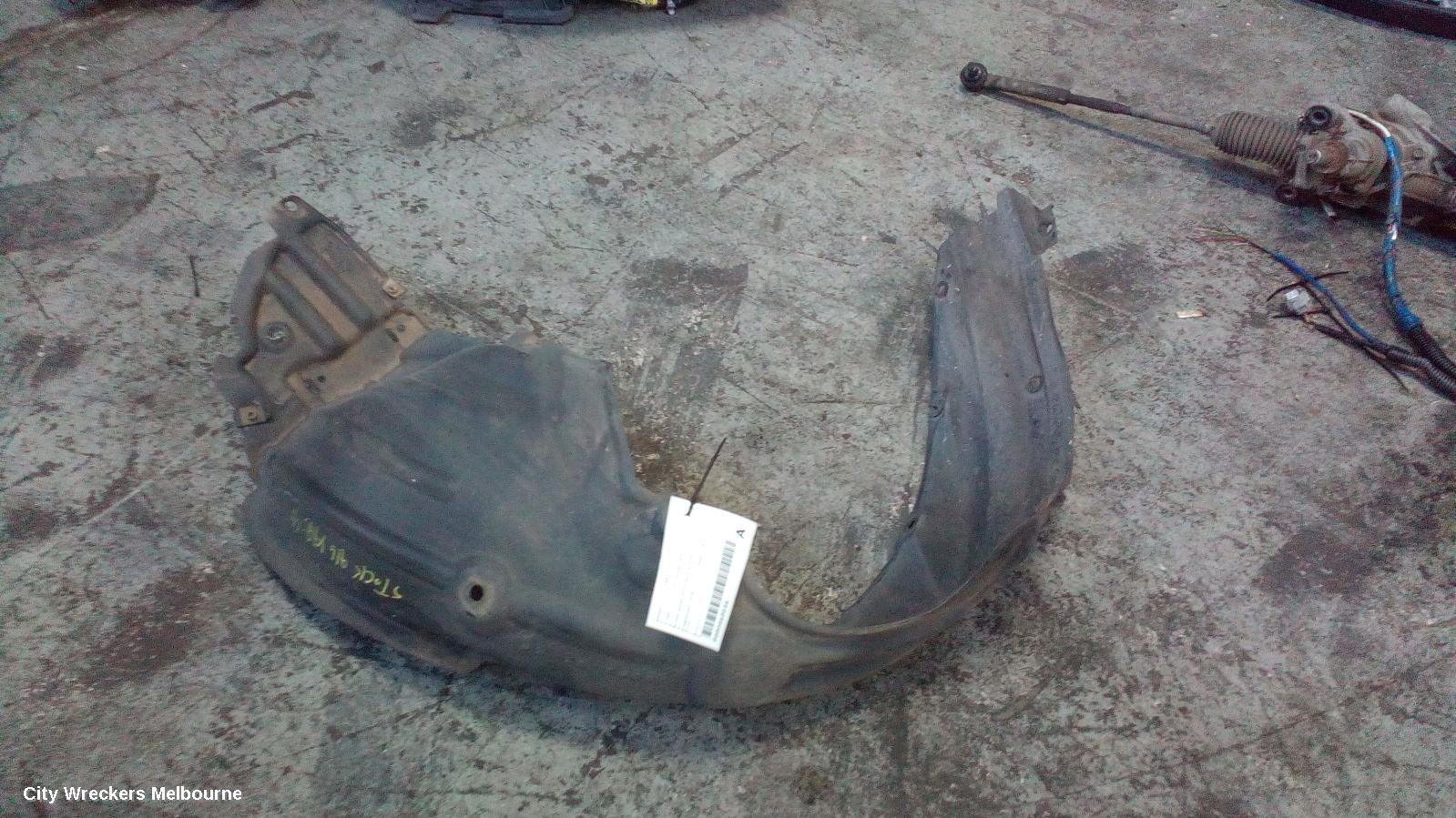 TOYOTA YARIS 2008 Left Guard Liner