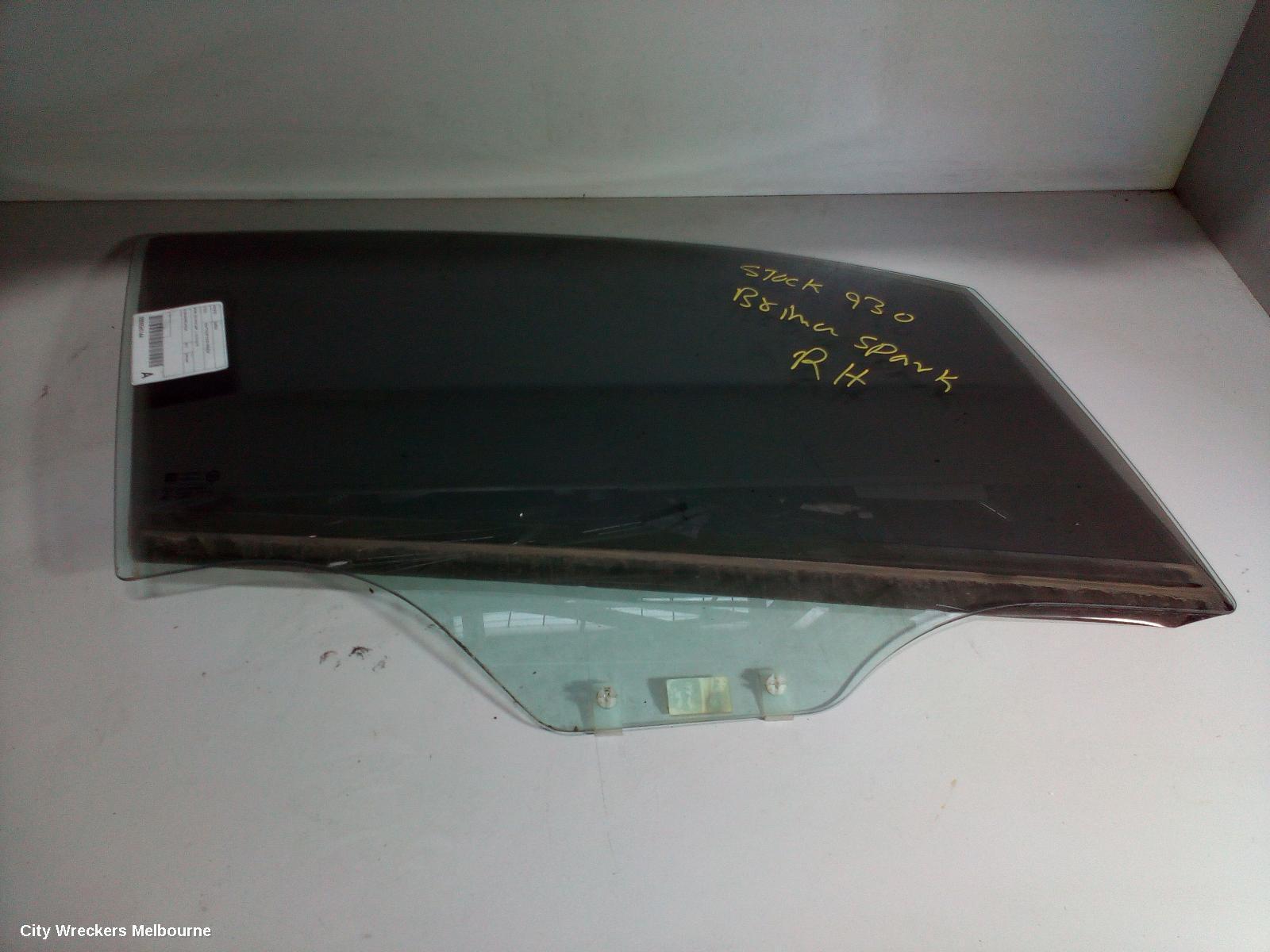 HOLDEN BARINA 2013 Right Front Door Window