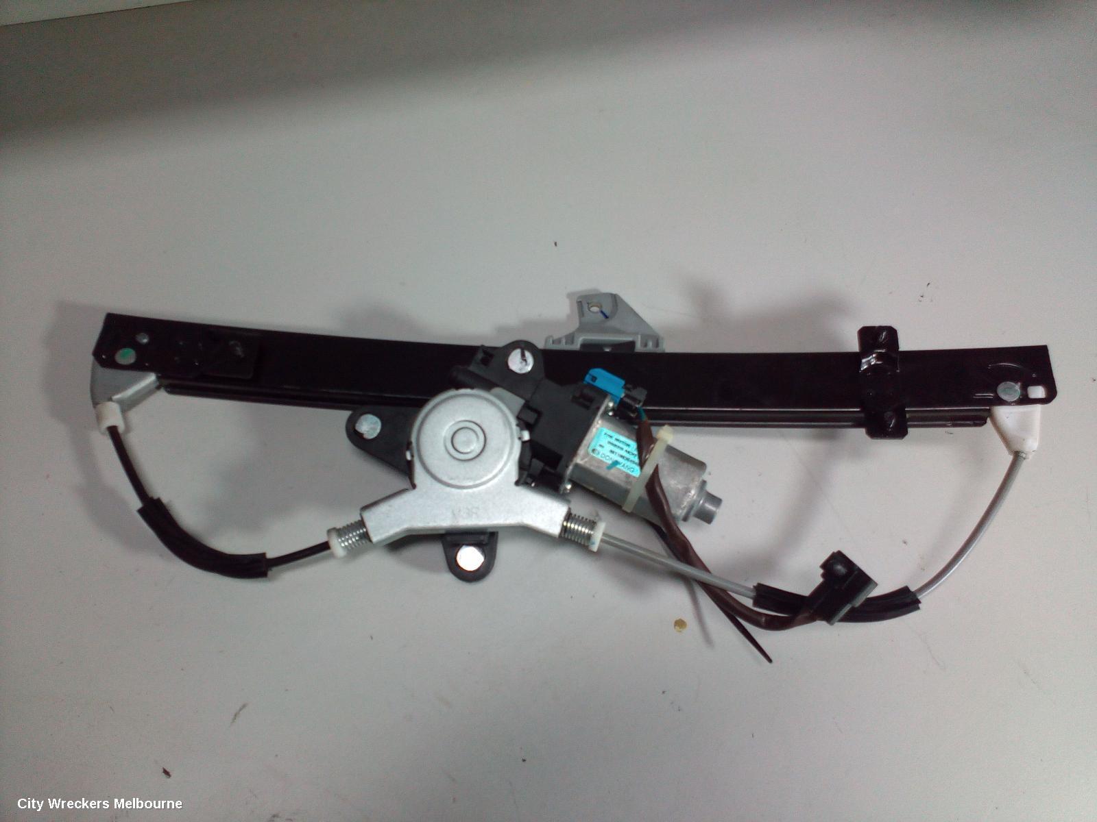HOLDEN BARINA 2013 Right Front Window Reg/Motor