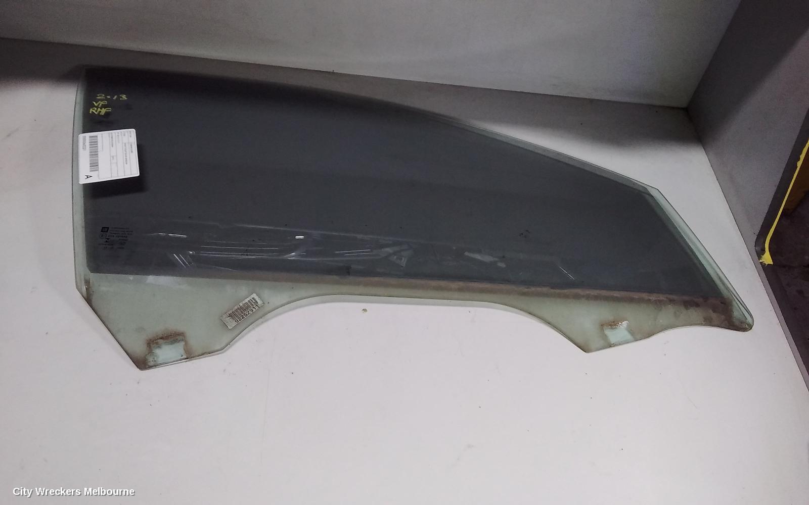 HOLDEN COMMODORE 2013 Right Front Door Window