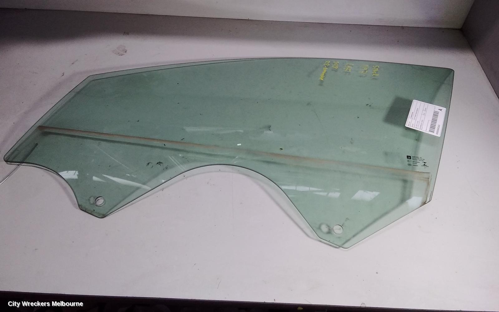 HOLDEN COMMODORE 2018 Left Front Door Window
