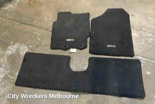 TOYOTA YARIS 2008 Floor Mats