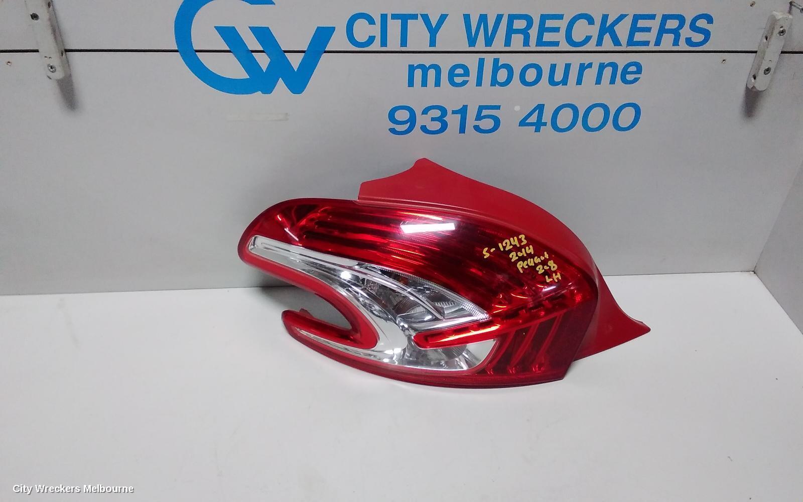 PEUGEOT 208 2014 Left Taillight