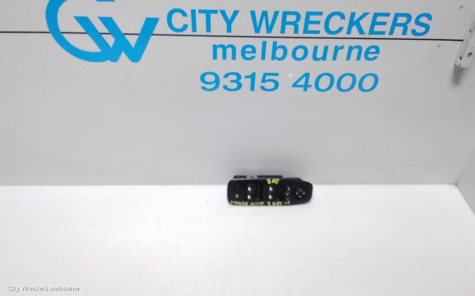 PEUGEOT 208 2014 Pwr Dr Wind Switch
