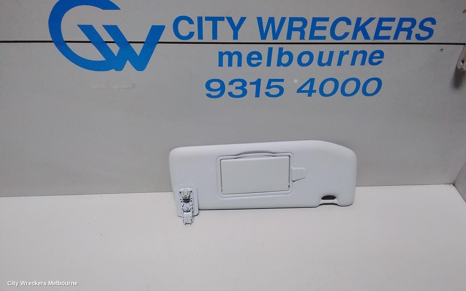PEUGEOT 208 2014 Sunvisor