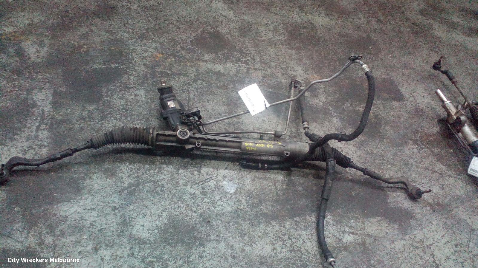AUDI Q5 2010 Steering Box/Rack