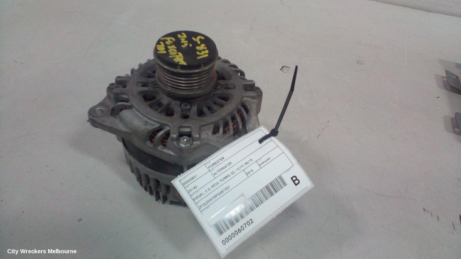 SUBARU FORESTER 2015 Alternator