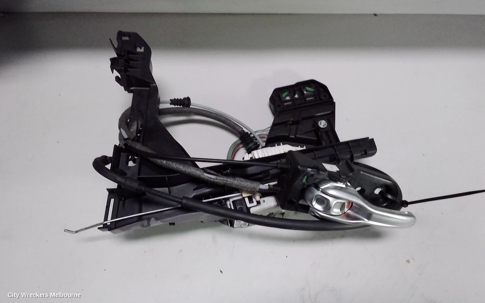 JEEP CHEROKEE 2014 Door/Boot/Gate Lock