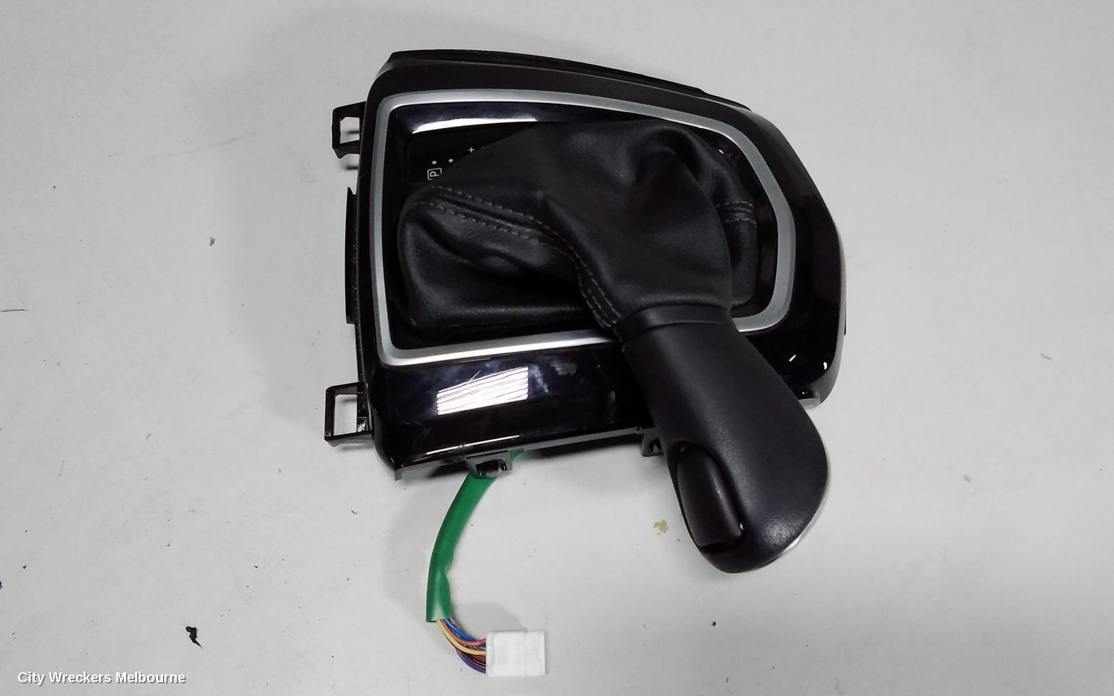 NISSAN QASHQAI 2018 Gear Stick/Shifter