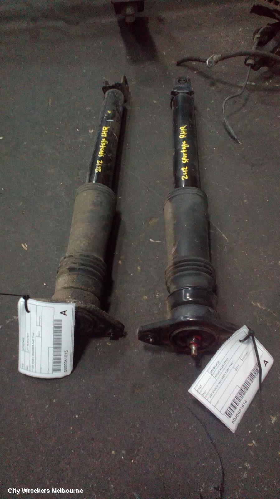KIA SPORTAGE 2012 Left Rear Strut