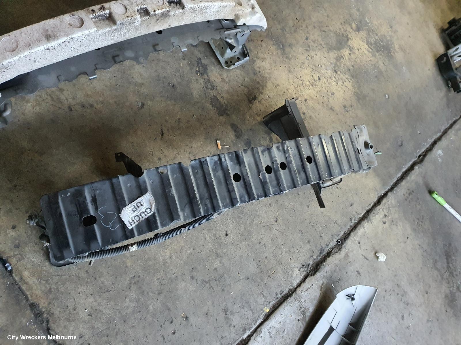 FORD FOCUS 2006 F/Bar Reinforc/Brack