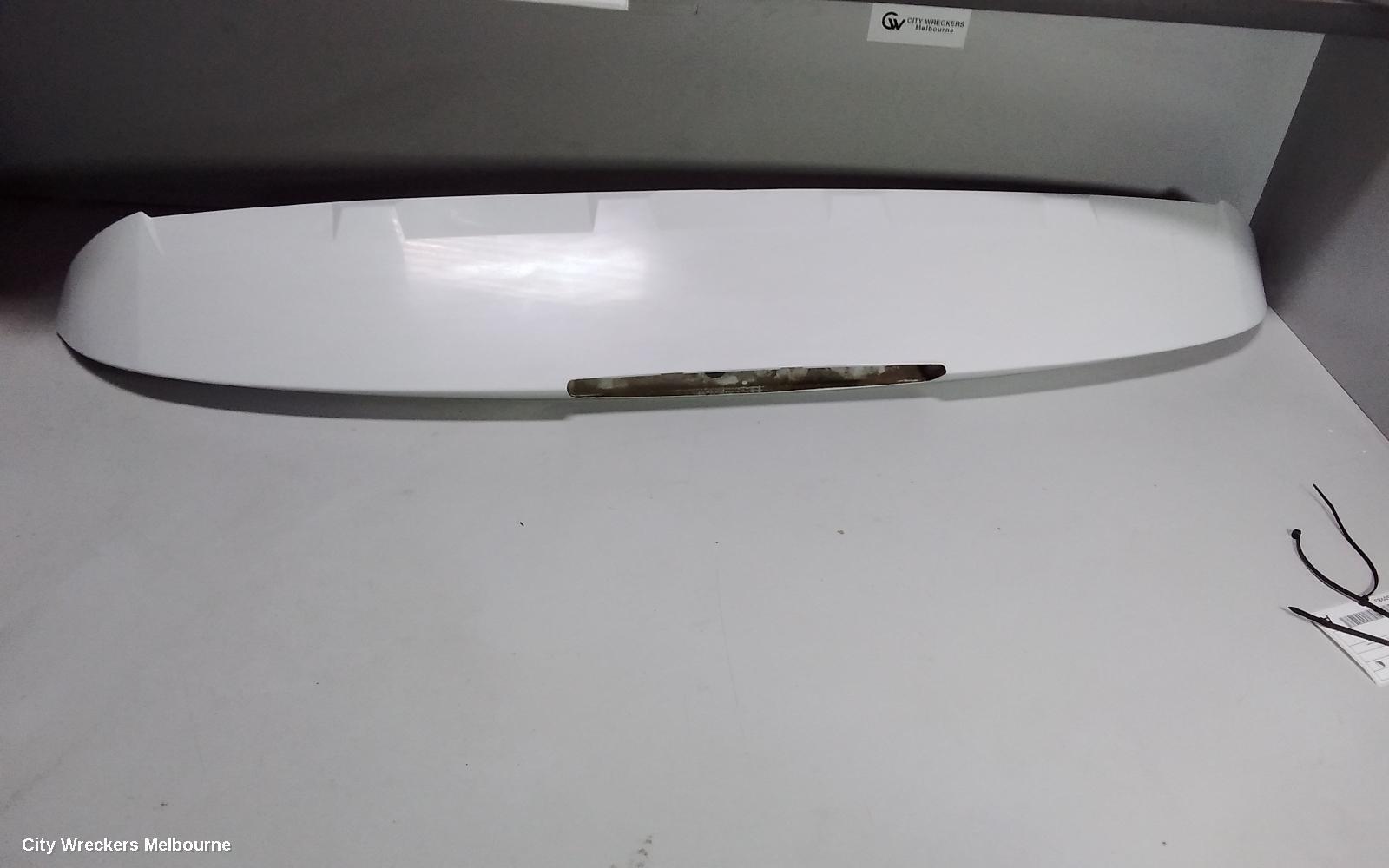 HOLDEN CAPTIVA 2015 Rear Spoiler
