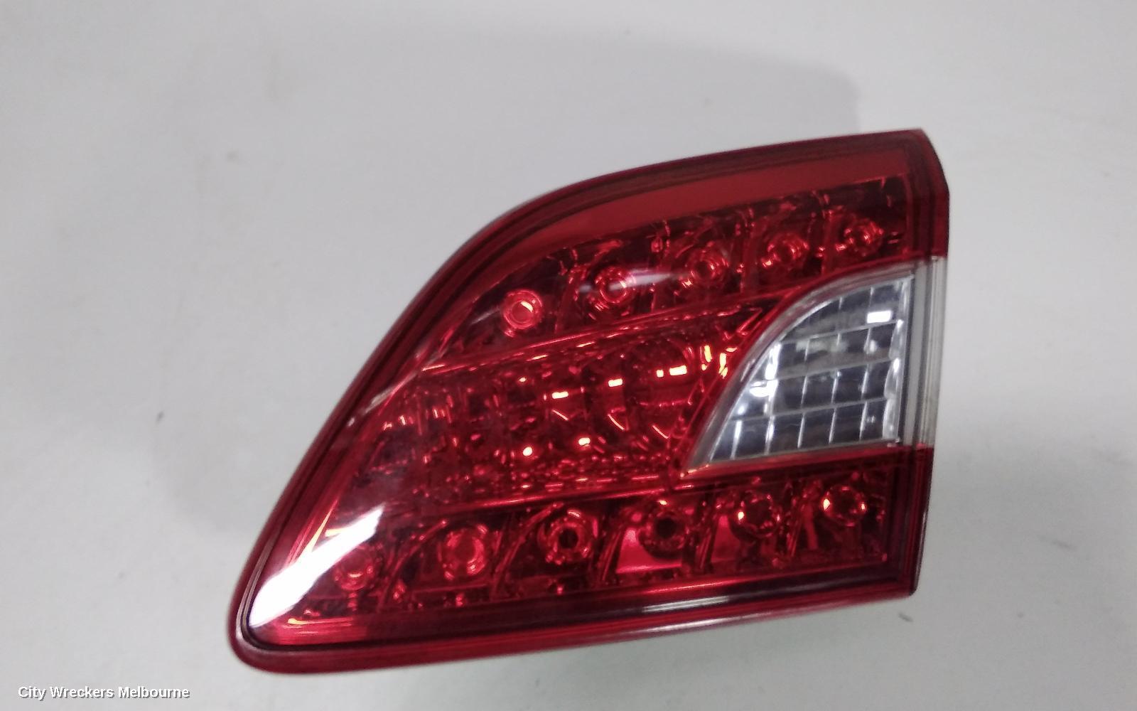 NISSAN PULSAR 2014 Rear Garnish