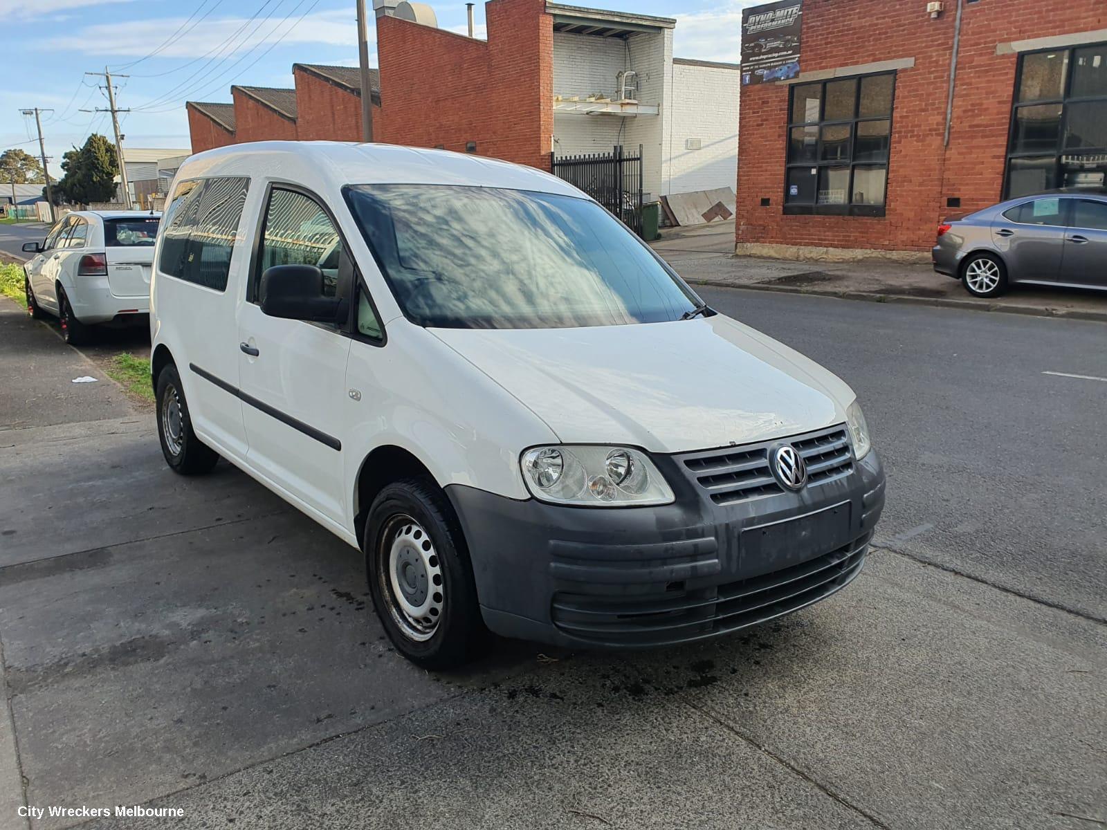 VOLKSWAGEN CADDY 2006 Right Front Door