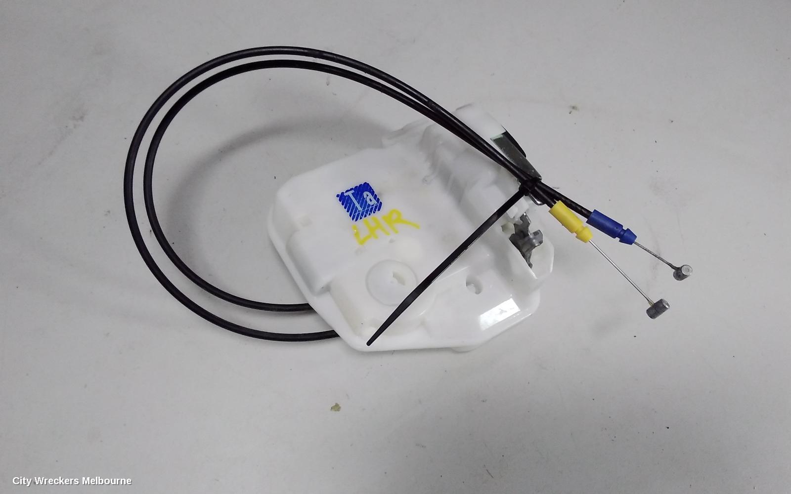 MITSUBISHI ECLIPSE CROSS 2018 Door/Boot/Gate Lock