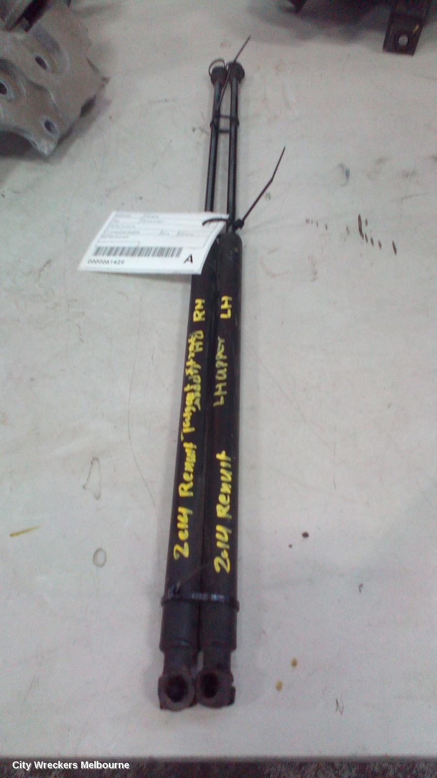 RENAULT KALEOS 2014 Hatch Strut