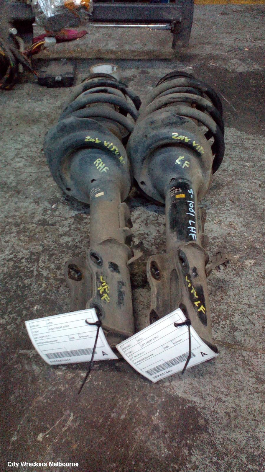 MERCEDES VITO 2008 Left Front Strut
