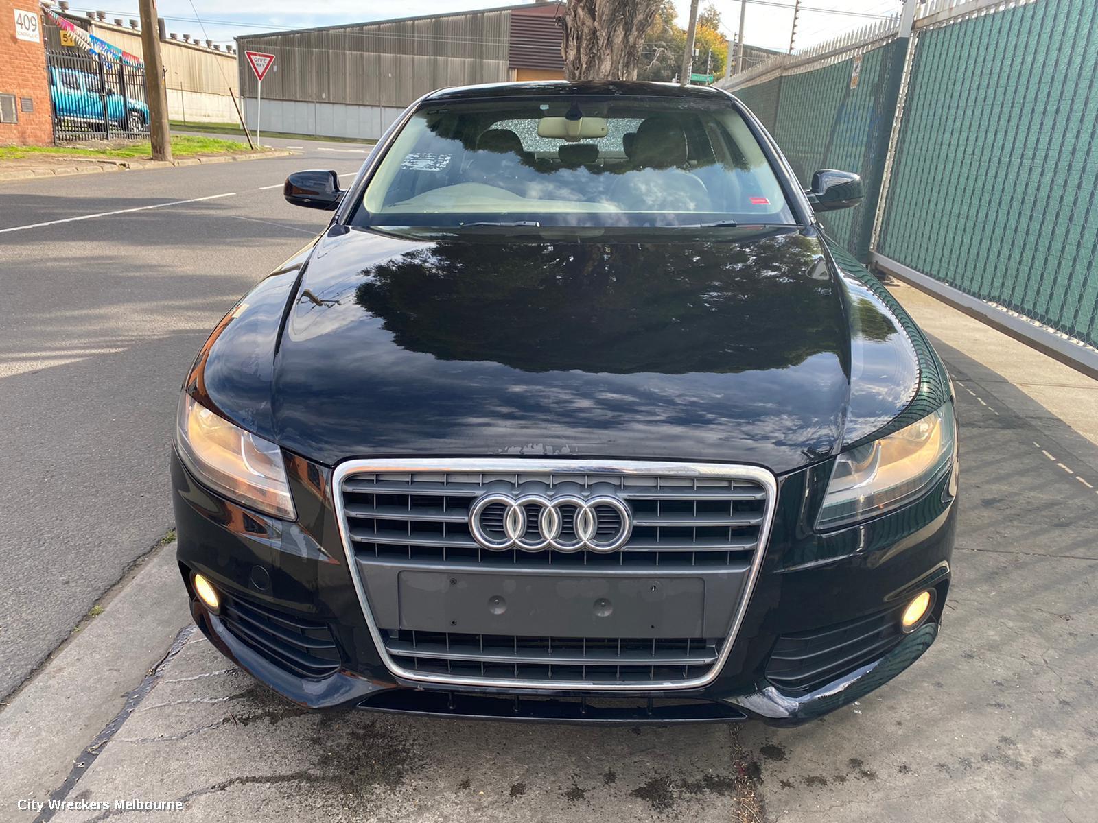 AUDI A4 2010 Left Guard