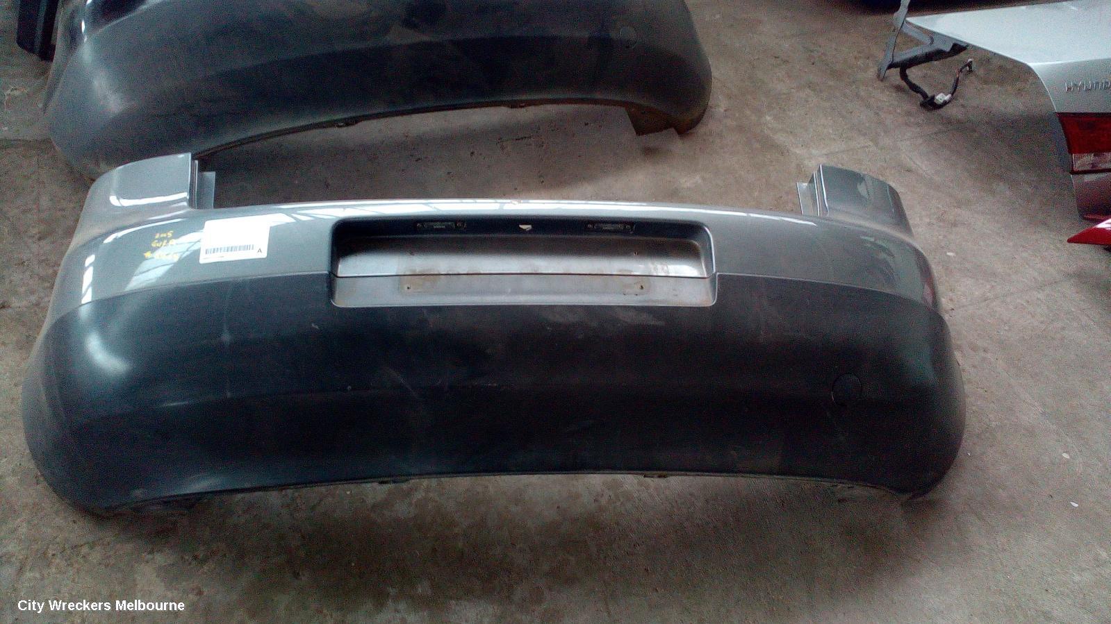 VOLKSWAGEN GOLF 2005 Rear Bumper