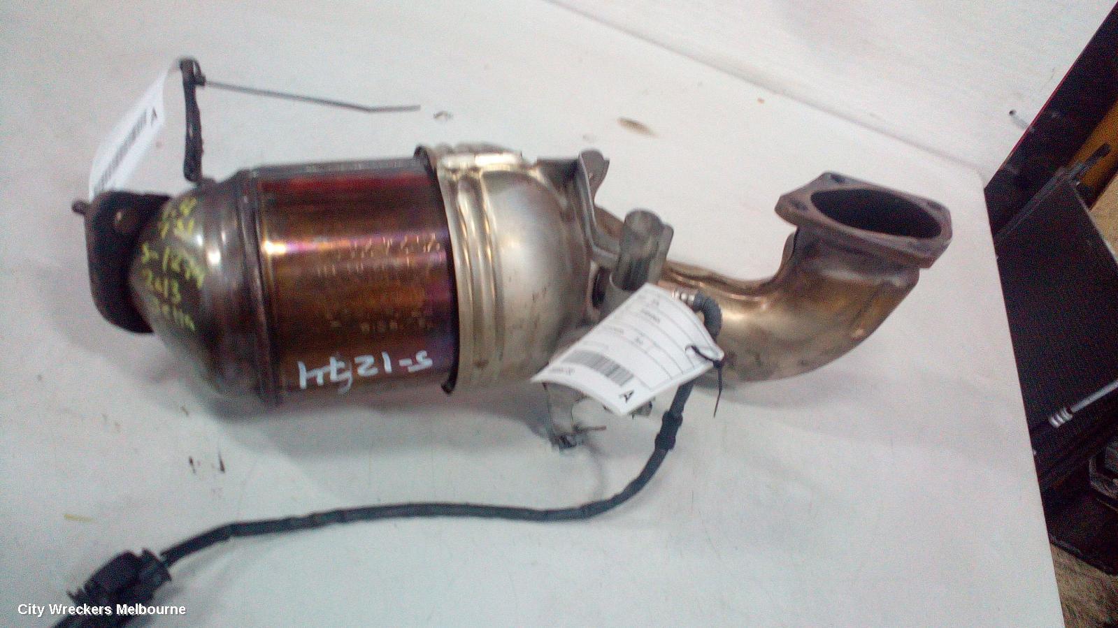 VOLKSWAGEN JETTA 2013 Catalytic Converter