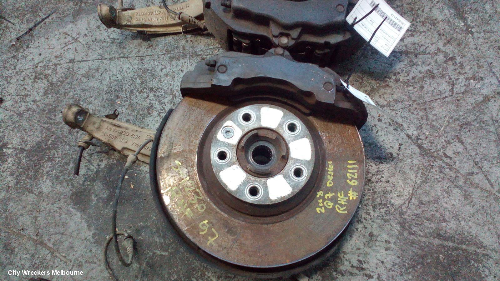 AUDI Q7 2008 Right Front Hub Assembly