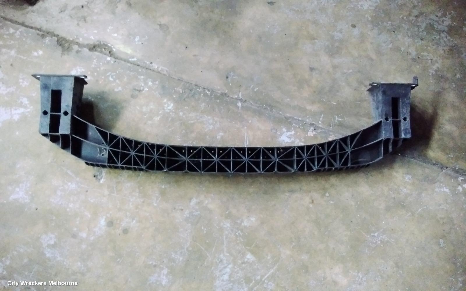 PEUGEOT 308 2009 F/Bar Reinforc/Brack