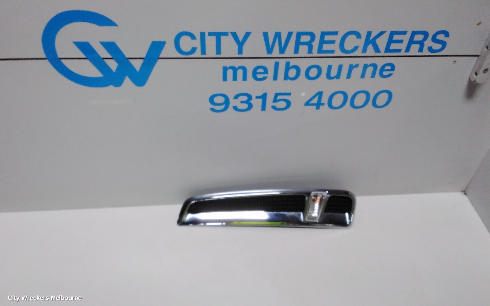 HOLDEN COMMODORE 2017 Left Indicator/Fog/Side