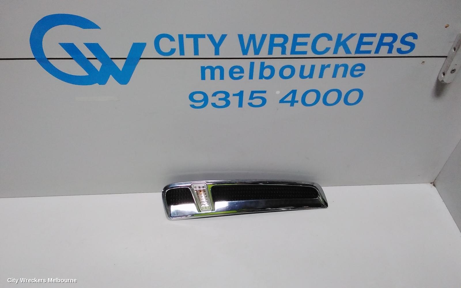 HOLDEN COMMODORE 2017 Right Indicator/Fog/Side