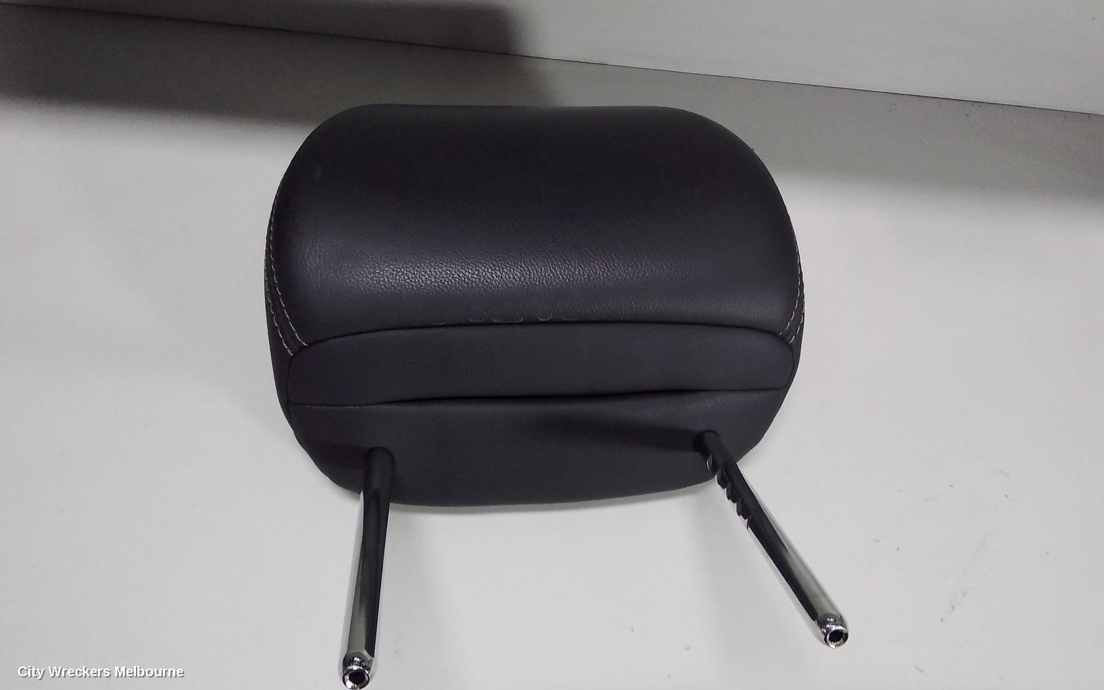 HONDA CRV 2011 Headrest