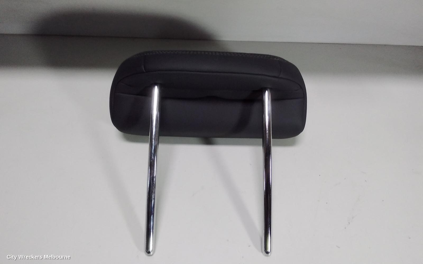 HONDA CRV 2011 Headrest