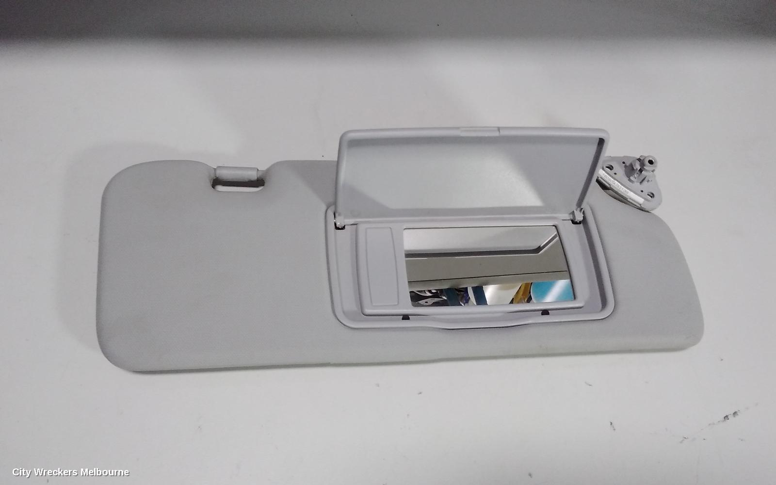 HONDA CRV 2009 Sunvisor