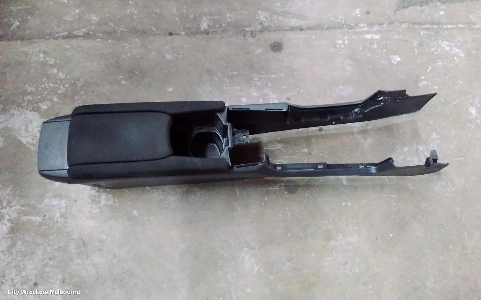 HONDA CIVIC 2018 Console