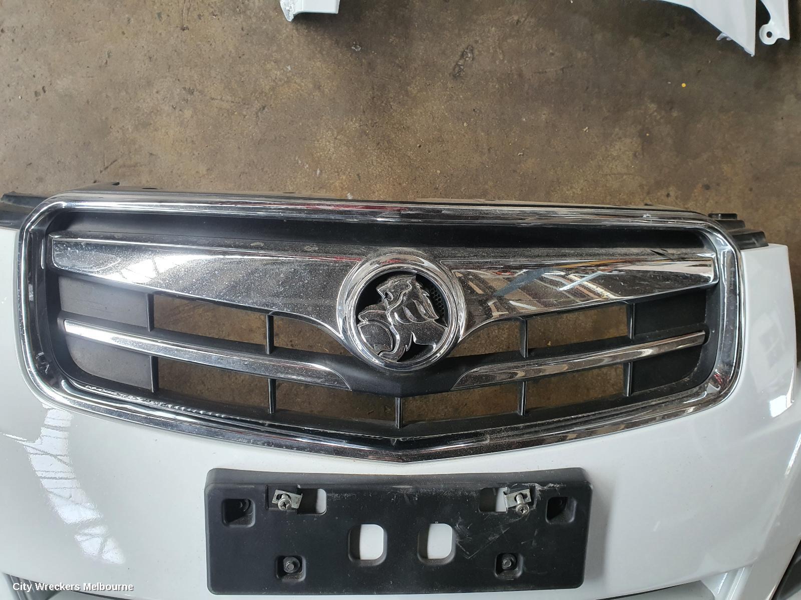 HOLDEN CRUZE 2010 Grille