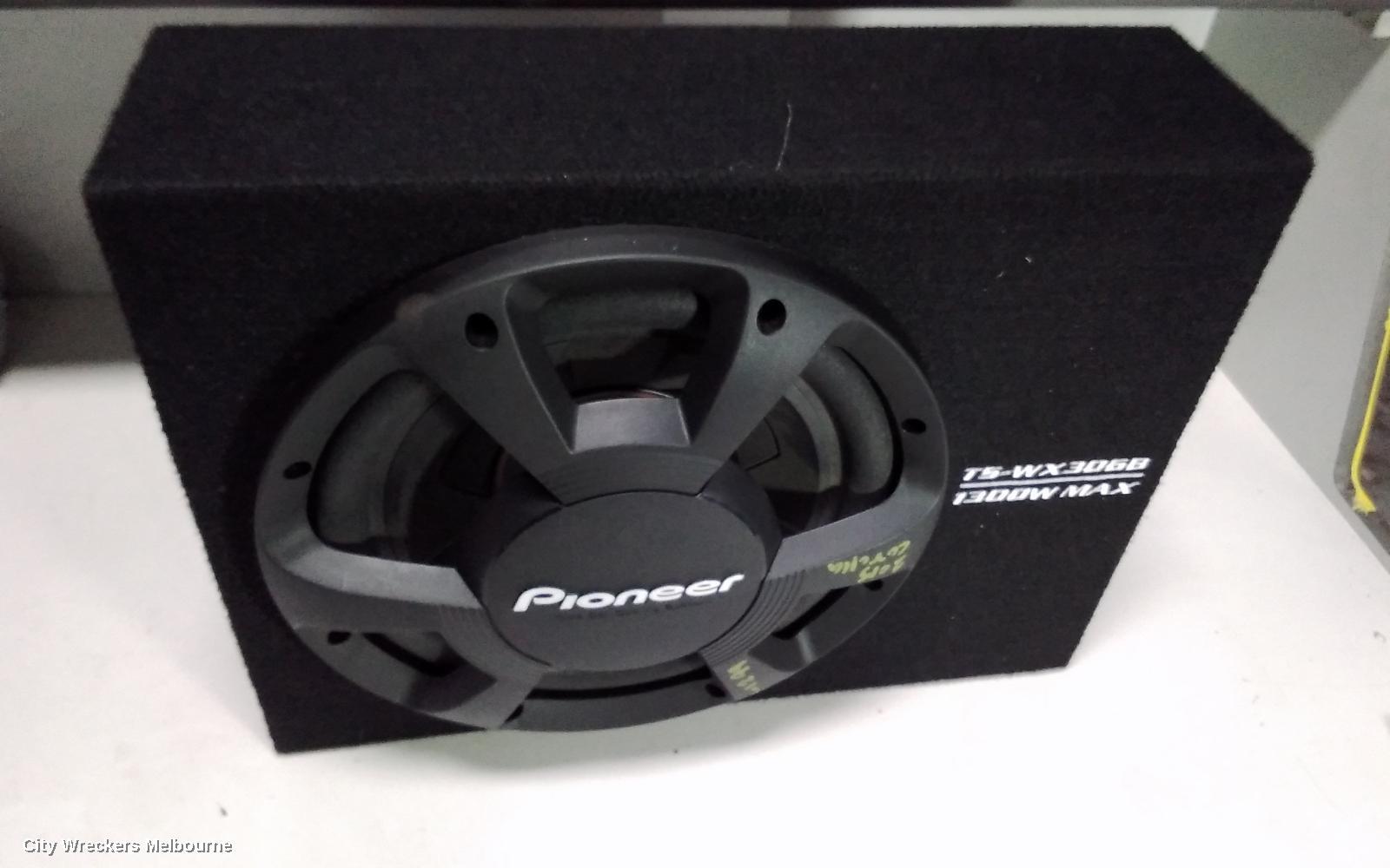 TOYOTA COROLLA 2015 SPEAKER