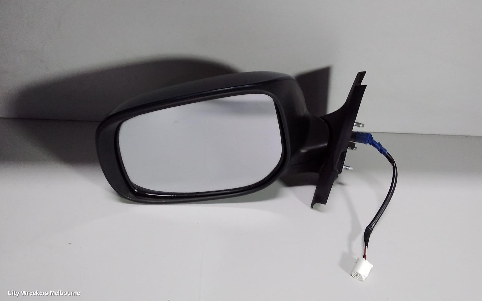 TOYOTA YARIS 2007 Left Door Mirror