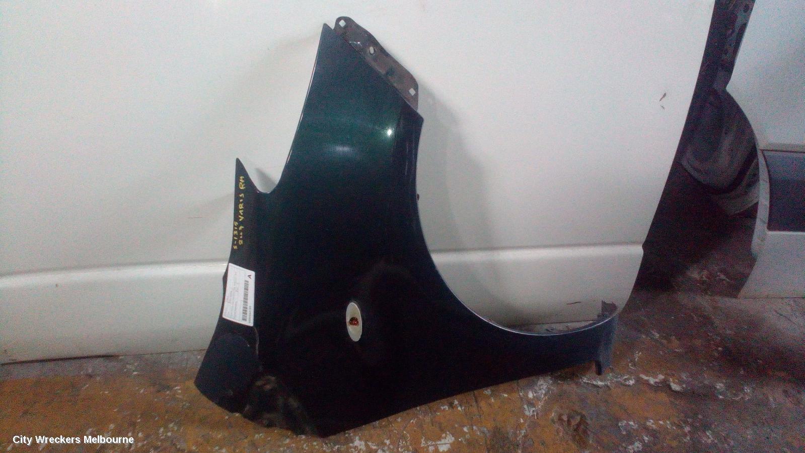 TOYOTA YARIS 2007 Right Guard