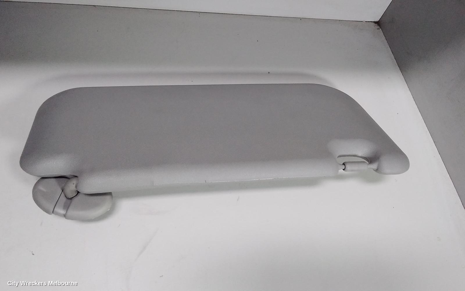 TOYOTA YARIS 2007 Sunvisor