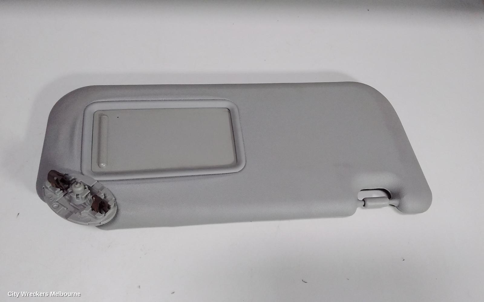 TOYOTA YARIS 2007 Sunvisor