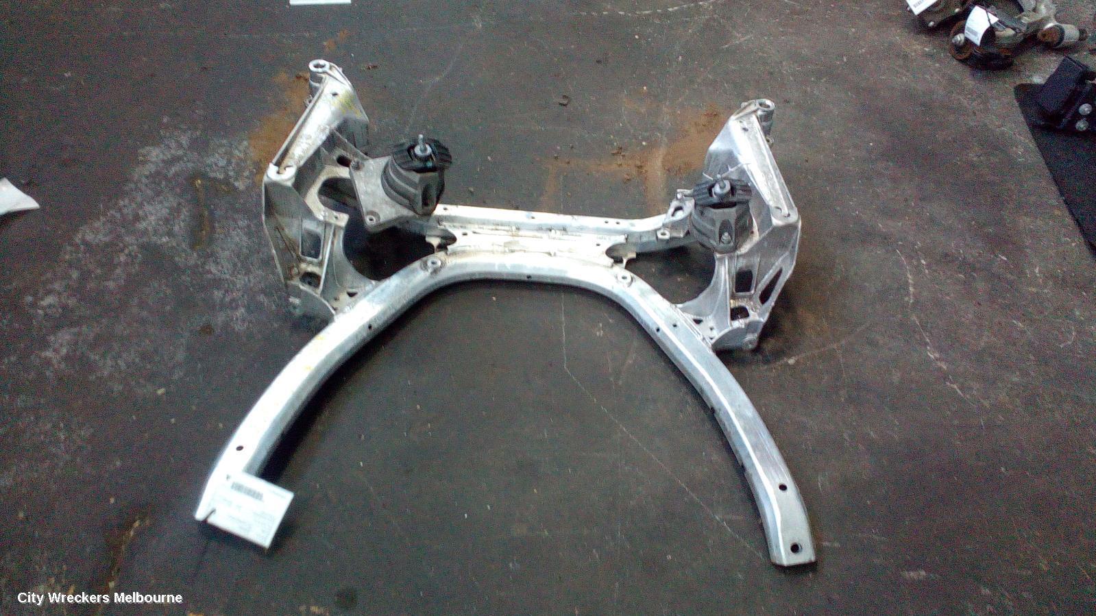 BMW 5 SERIES 2004 Frt Xmember/Cradle