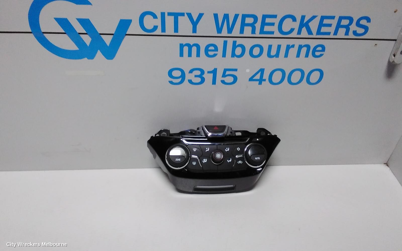 HOLDEN COMMODORE 2015 Heater/Ac Controls