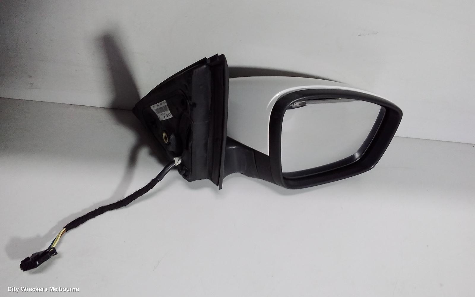 SKODA FABIA 2017 Right Door Mirror