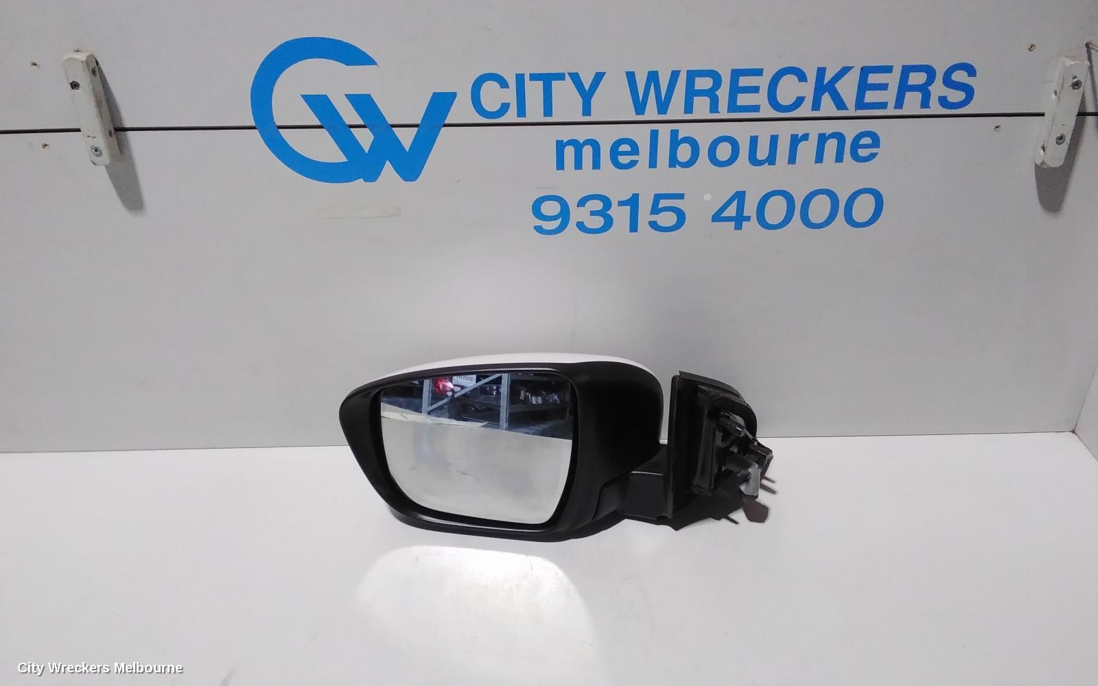 NISSAN QASHQAI 2015 Left Door Mirror